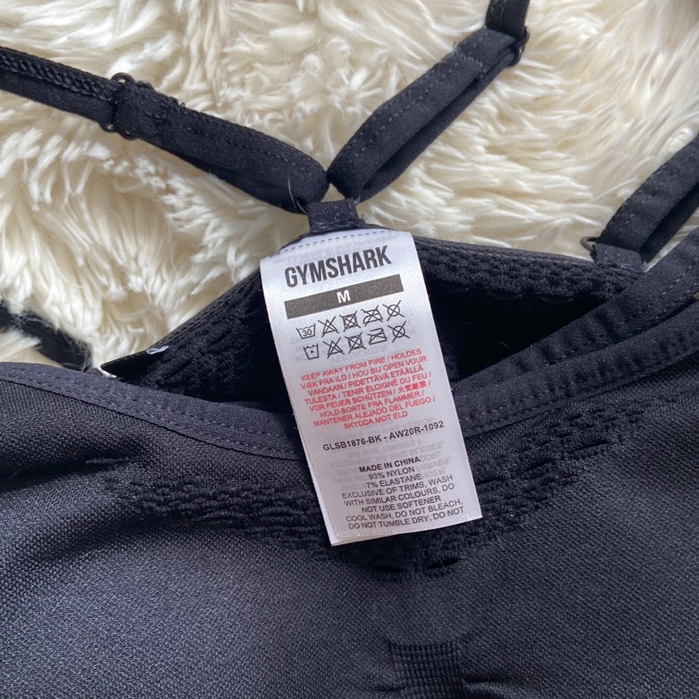 Gym shark sports bra🖤 - Picture 3 of 3